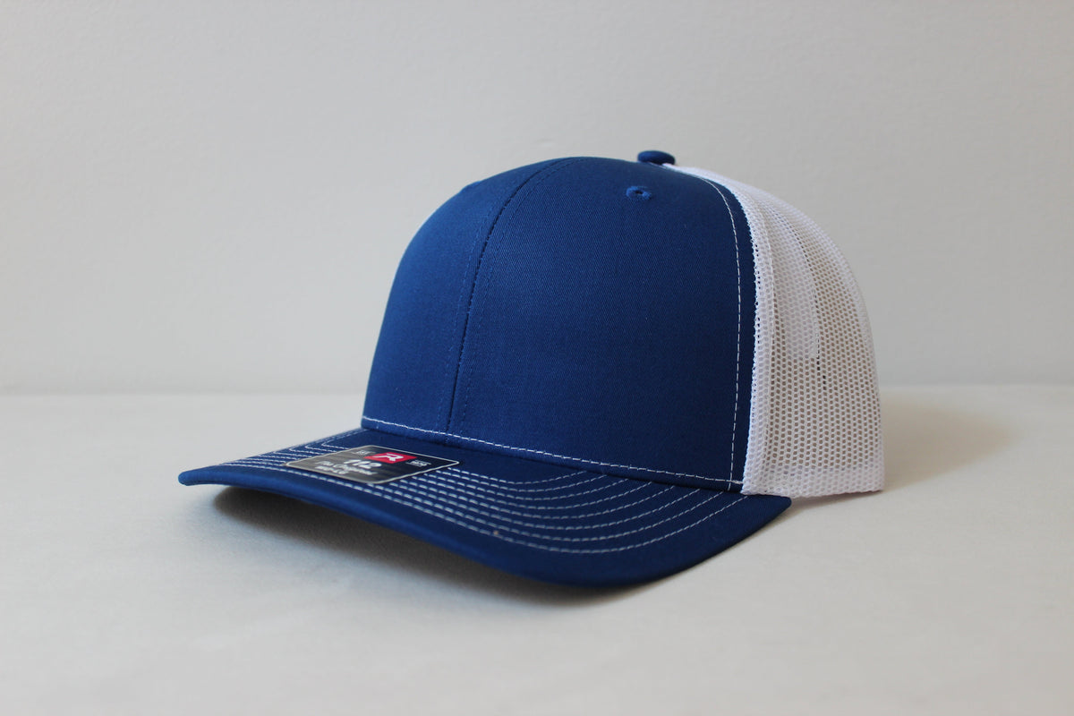 Richardson 112 trucker hat in Royal and White